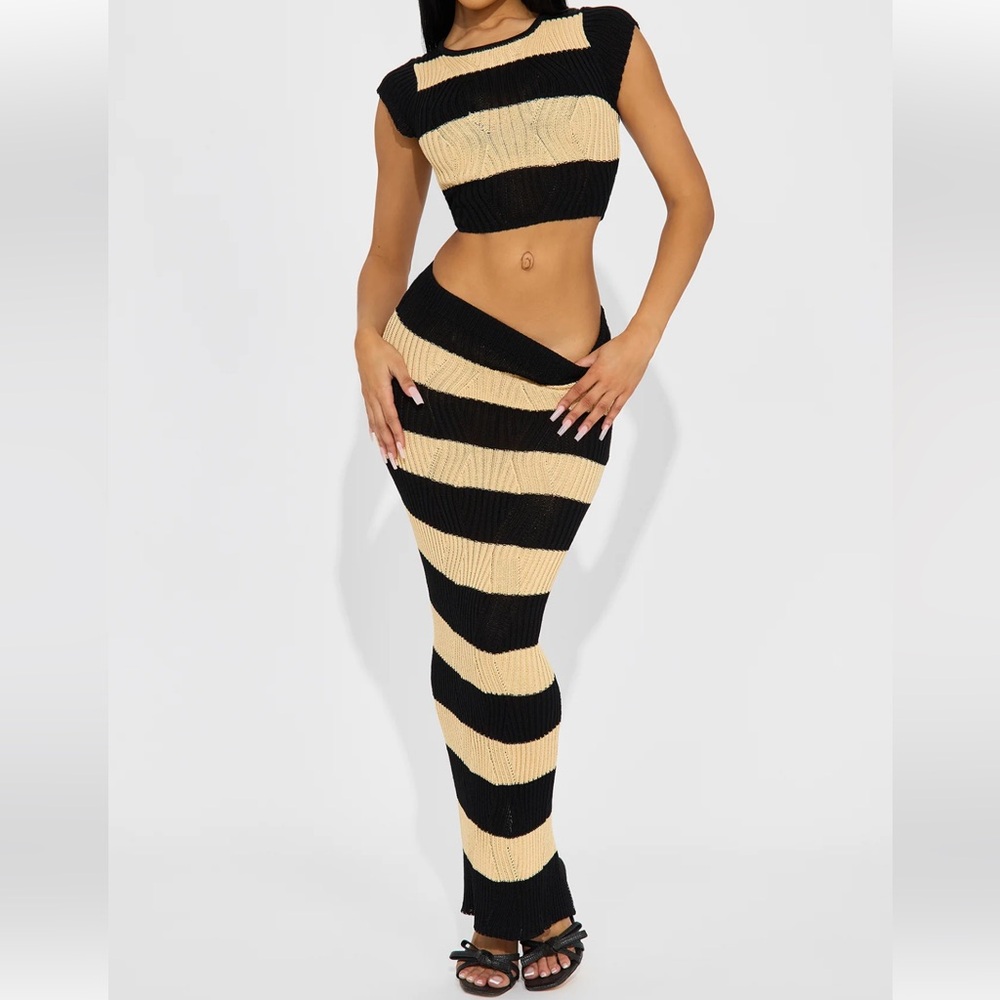 Fashion Nova Black and Cream Striped Skirt Set